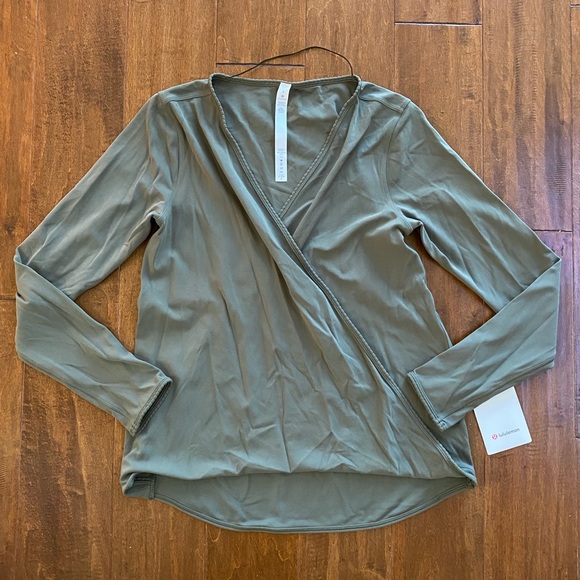 Lululemon Full Freedom Long Sleeve Top T-Shirt Sz 4 - Picture 2 of 11